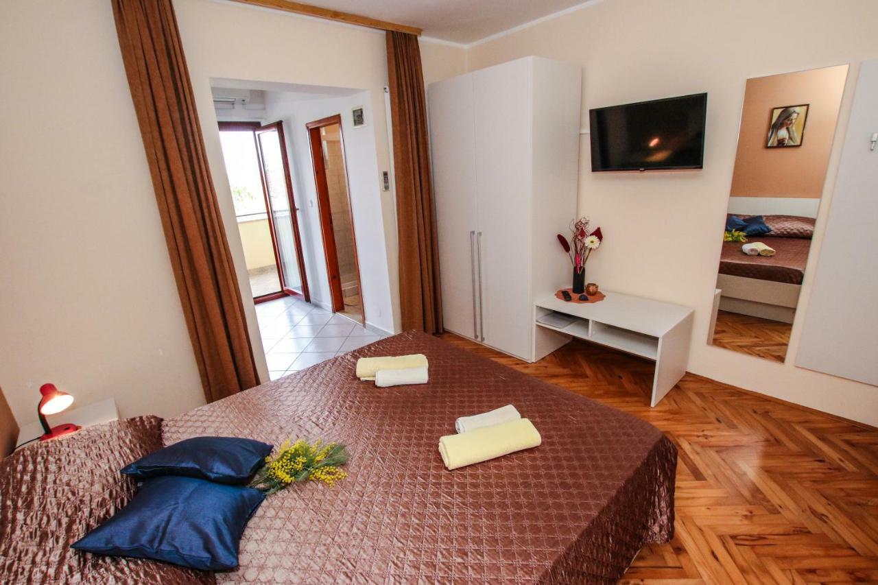 Apartments Ritosa Пореч Экстерьер фото